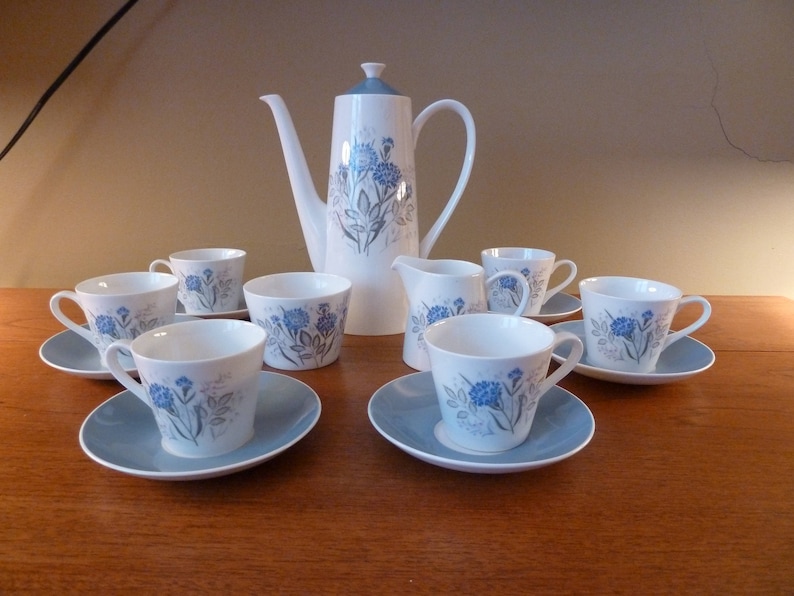 Little Elf Tea Cup Dolls and Sitting Shelf Elves Whimsical Elf PATTERN HHF481