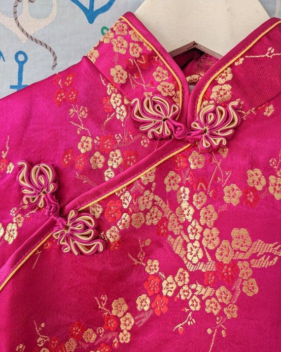 Vintage pink & gold embroidered Cheongsam orienta… - image 3