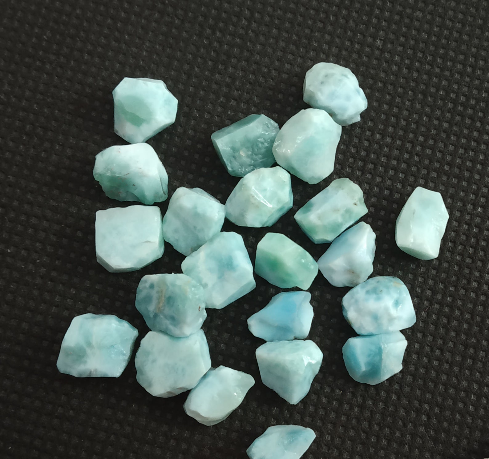 50 Pieces Natural Larimar Roughmineral Specimens Larimar Etsy