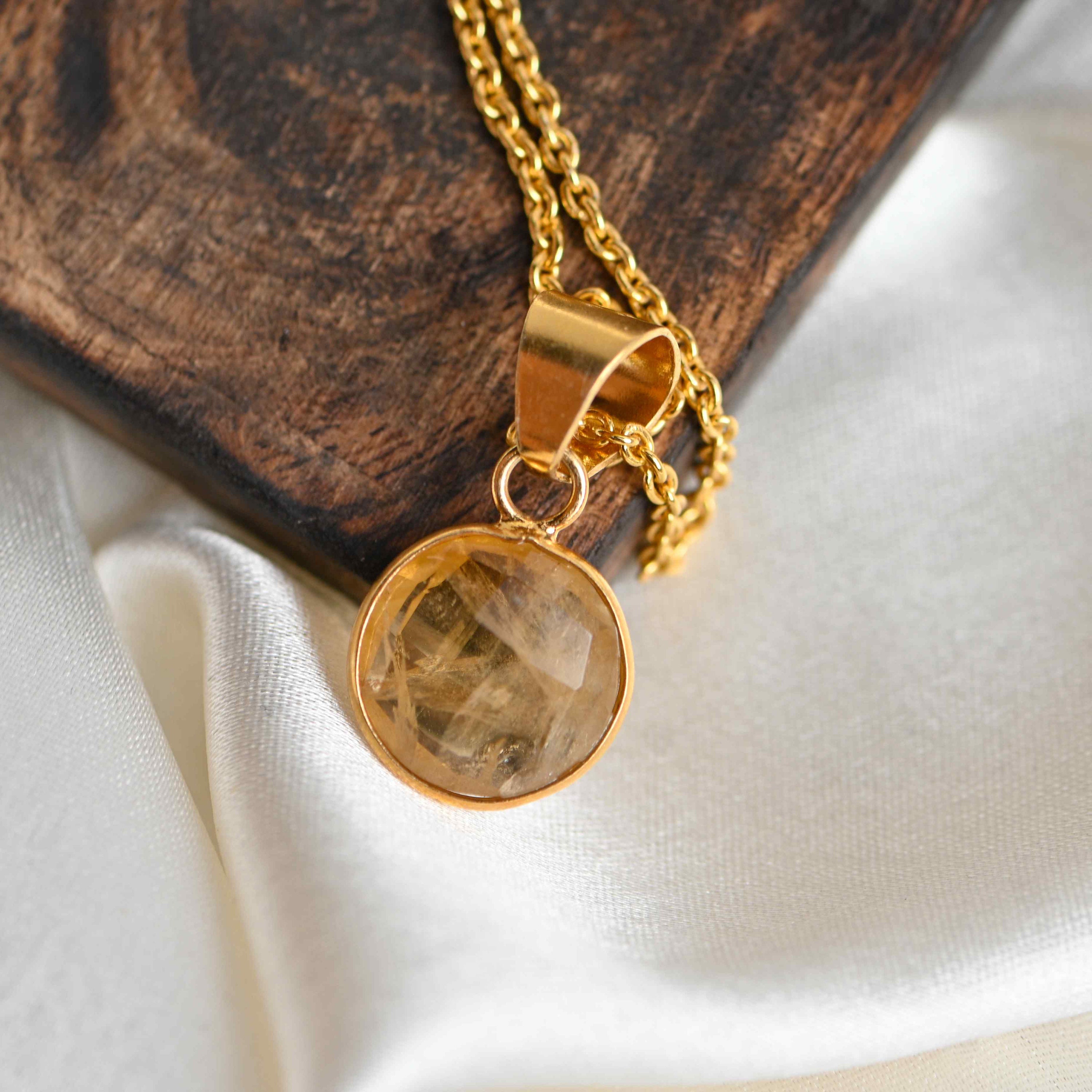 Tatum Power Stone Clip on Medallion Charms Gold / Citrine / Abundance / November