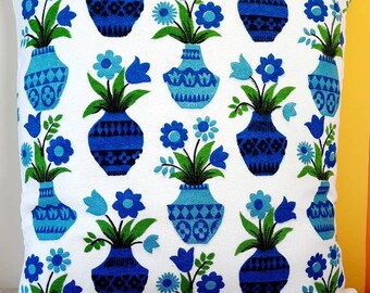 Vintage fabric cushion cover to suit 16" insert  mid century print blue flower vase