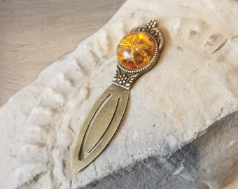 Page maker dragonfly in amber /Handmade / Outlander