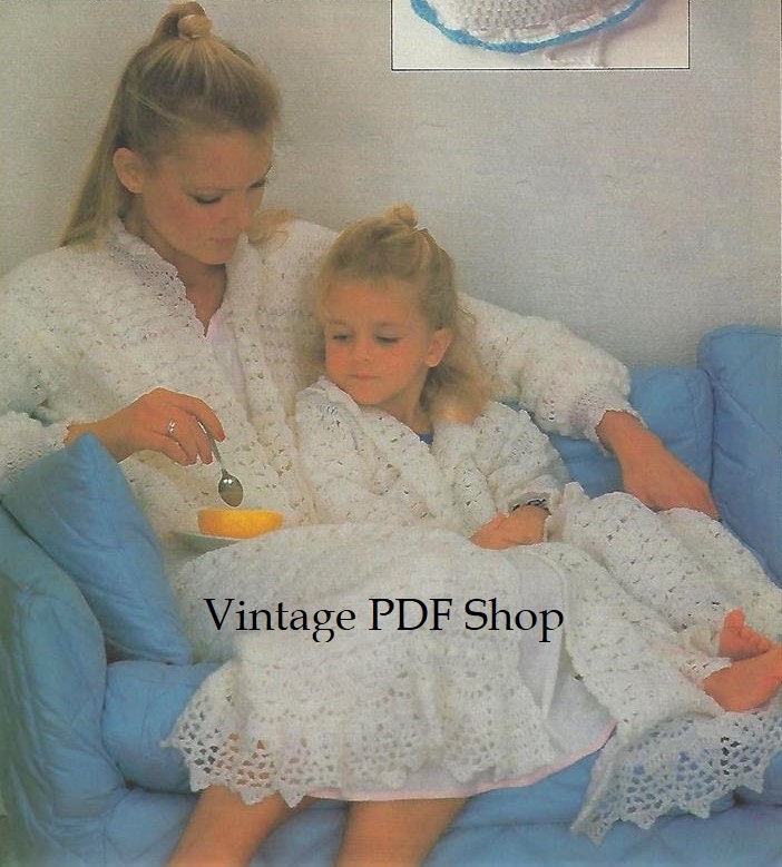Crocheted Dressing Robe Pattern Vintage Mother Daughter Crochet Robes Dressing Gowns womens Size Med ...