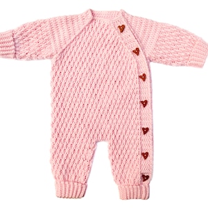 CROCHETING PATTERN PDF 0-6 Months Baby, Jumpsuit Crochet Side Fastening Side Button, Raglan Sleeve, Crocheted One Piece Overall Leggings