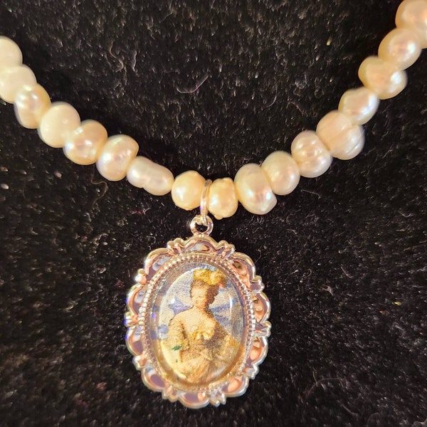 Marie Antoinette cameo freshwater pearl necklace
