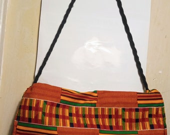Pretty handmade artisanal bag with zipper and 2 large pockets