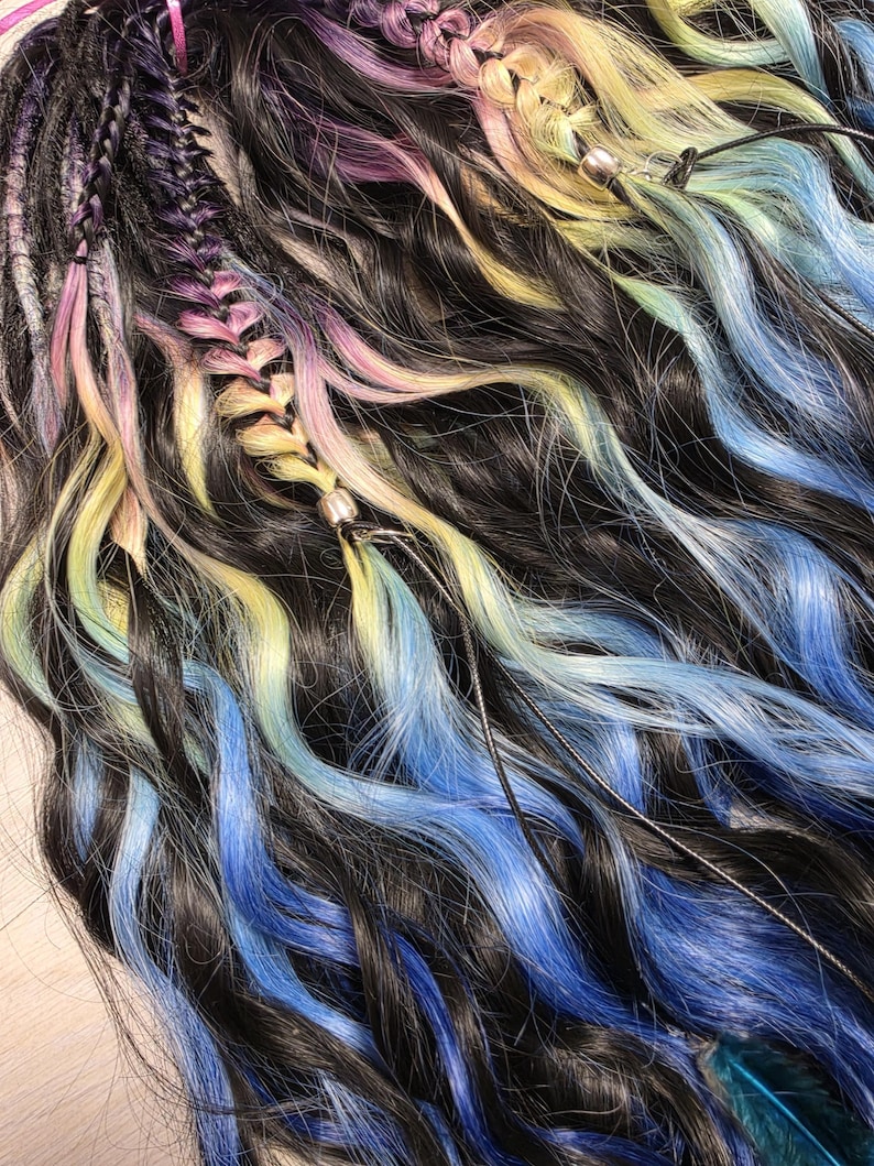 synthetic-dreadlocks-braids-set-rainbow-ombre-blue-purple-pink