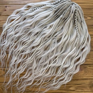 Icy Silver Boho Curls – platinum blonde waves, braid in boho locs, DE/SE full or partial set, synthetic curly dreads, handmade extensions