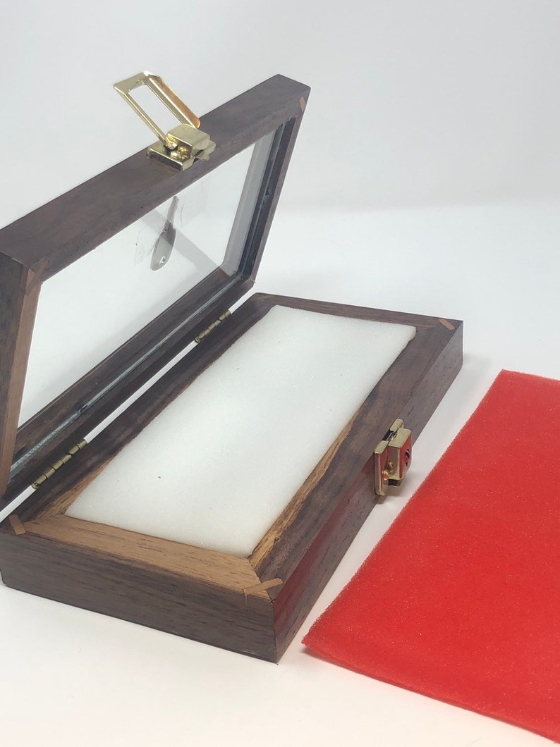 Walnut Wood Display Case 5 x 10 x 2 for Arrowheads Knives Coins /& More