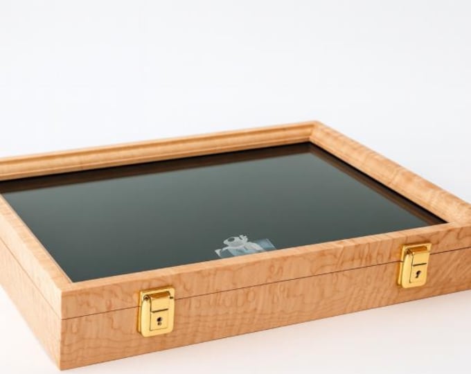 Curly Maple Wood Display Case 18 x 12 x 3” for Arrowheads Knives Collectibles Coins