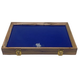 Vetrina in legno d'acero 12 x 18 x 2 con chiavistelli bloccabili e coperchio superiore in vetro per coltelli da collezione con punte di freccia