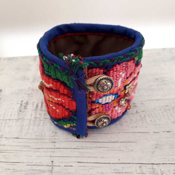 Bracelet textile fait à la main pour femmes, tissu ethnique maya antique