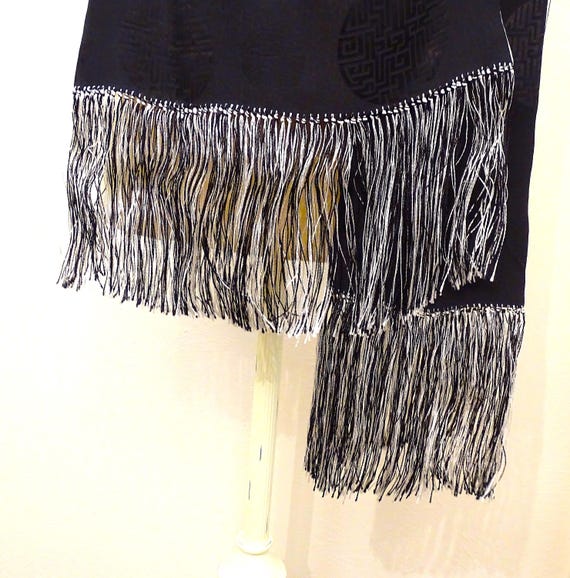 Shanghai Tang Silk Scarf - image 4