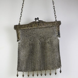 Chain- mail purse