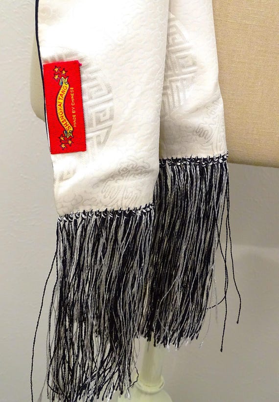 Shanghai Tang Silk Scarf - image 8