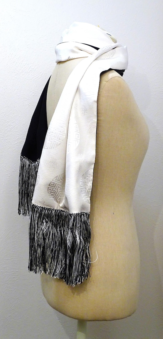 Shanghai Tang Silk Scarf - image 9