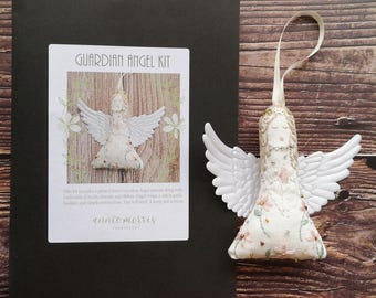 Guardian Angel Slow Stitching Kit - Freies Maschinenstickdesign, Handstickerei Projekt, Nähset