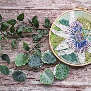 Embroidery pattern, Passionflower Floral embroidery pattern on linen, pre printed floral crewel design