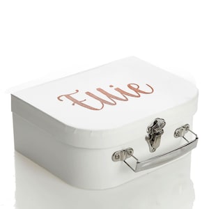 Caja de recuerdo personalizada con forma de maleta blanca