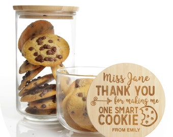 Personalisiertes Leckerliglas mit Holzdeckel - One Smart Cookie