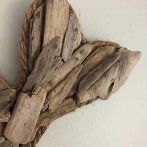 Colgante de pared de ballenas de madera a la deriva | Etsy