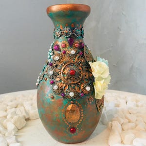 Vaso in metallo in stile vintage Art Déco