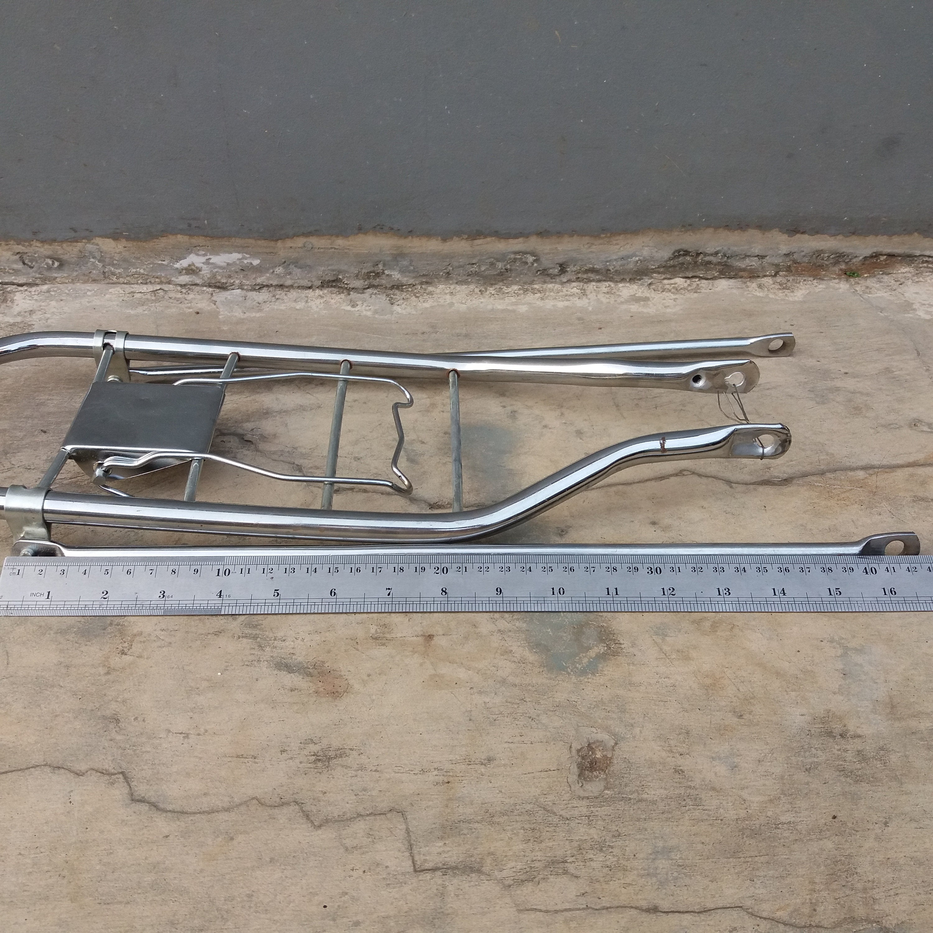 Standard Bicycle Rear Rack Carrier Vintage Bike 28'' Humber Raleigh ...