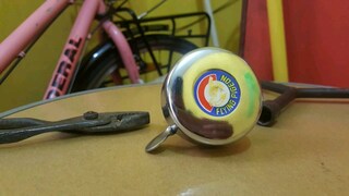 Campanello Per Bicicletta Per Bambini In Metallo E Gomma - Clacson A Pressione Con Suono Forte, Facile Installazione, Adatto A Bici, Tricicli E Scooter, Diametro Manubrio 70 Mm