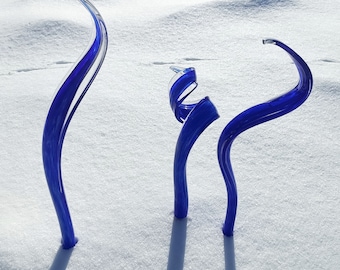 Garden Blowing Glass Art Twisted Stem Sculpture