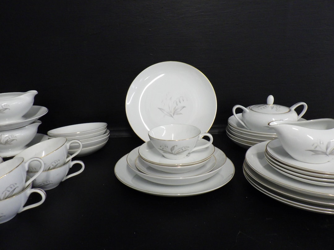 Kaysons Fine China Dinnerware Golden Rhapsody Ser/6 40 Pieces Ca