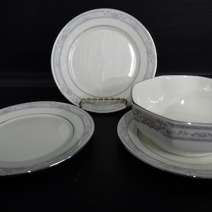 Vintage Lenox China Dessert Bread Butter Plates Bowl Charleston pattern trimmed Platinum