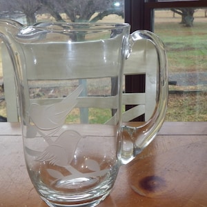 Vintage Hand Blown Pitcher Etched Song Bird Design Ice lip applied handle 1950&#39;s