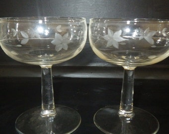 Vintage champagne hoge sorbetglazen Starflower Stem #190 van JAVIT 2 5 oz EUC