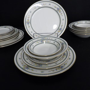 Vintage China Noritake Ivory Dinnerware Amenity s/4 Fine Porcelain China 20pc