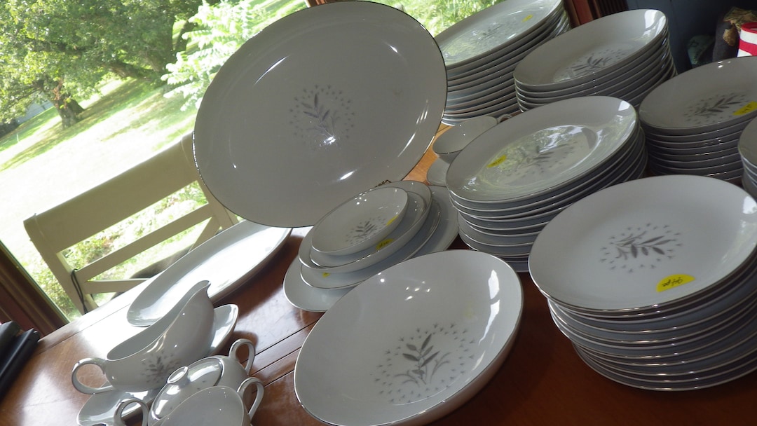 Large Lot Fine China Amcrest Roberta Service 12 Hostess Pieces Etsy