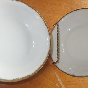 Theodore Haviland Limoges Frankreich Coupé Obst-Dessertschalen 5 - 5,5-Zoll-Schalen mit gefiedertem Goldrand.