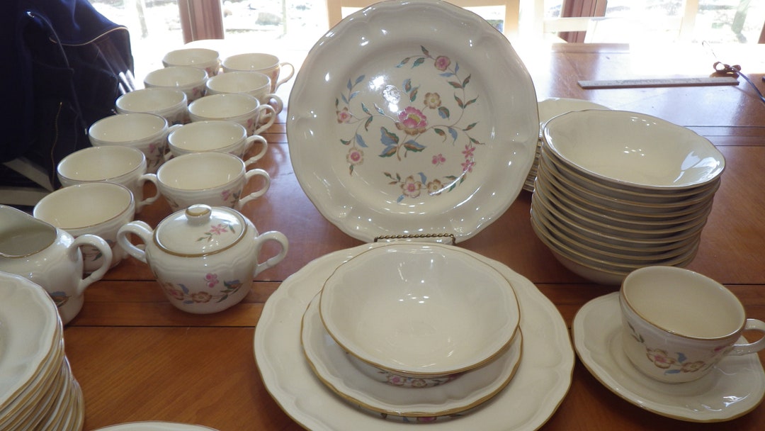Vintage Stoneware Dinnerware Set International China Chalet Loiret Sy