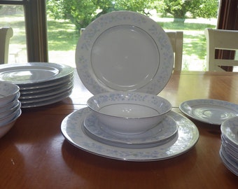 Blue White Fine China Dinnerware Set Blue Floral Design Rimmed