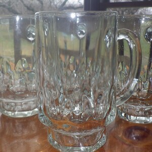 Beer Mugs Clear glass Beer Steins Heavy Handled Pint Glasses Thumbprint design 4 16 oz glasses