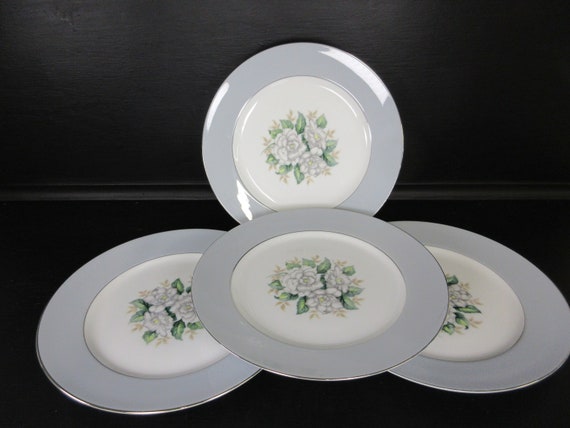 Vintage Harmony House China Sheraton Dinner Plates: Platinum Trim