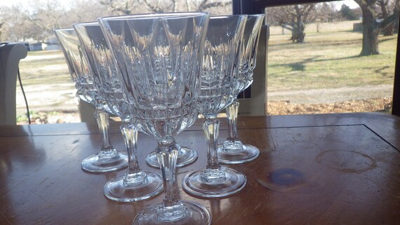 Claret Wine Glasses Barcelona by CRISTAL D'ARQUES-DURAND 6 6 Oz Elegant  Stems - Etsy