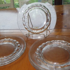 Clear glass salad plates dessert bread butter plates 6 7&quot; vintage plates 1960