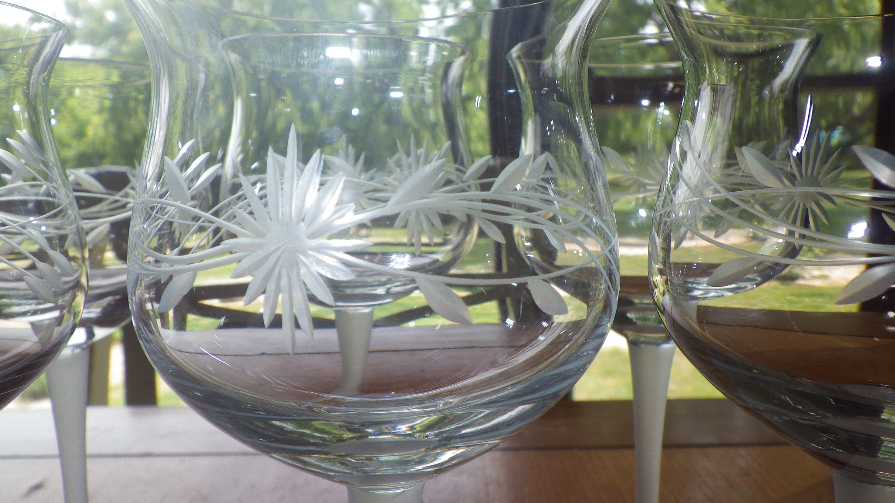 2 Wine Glasses With Pink Tulip Frosted Flowers Wine Glass Set of