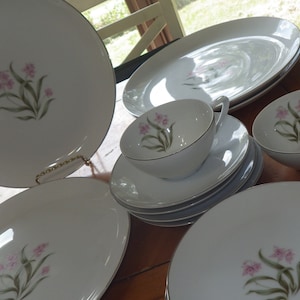 Pink Orchid by GRANTCREST Fine China Dinnerware Set Japan 14