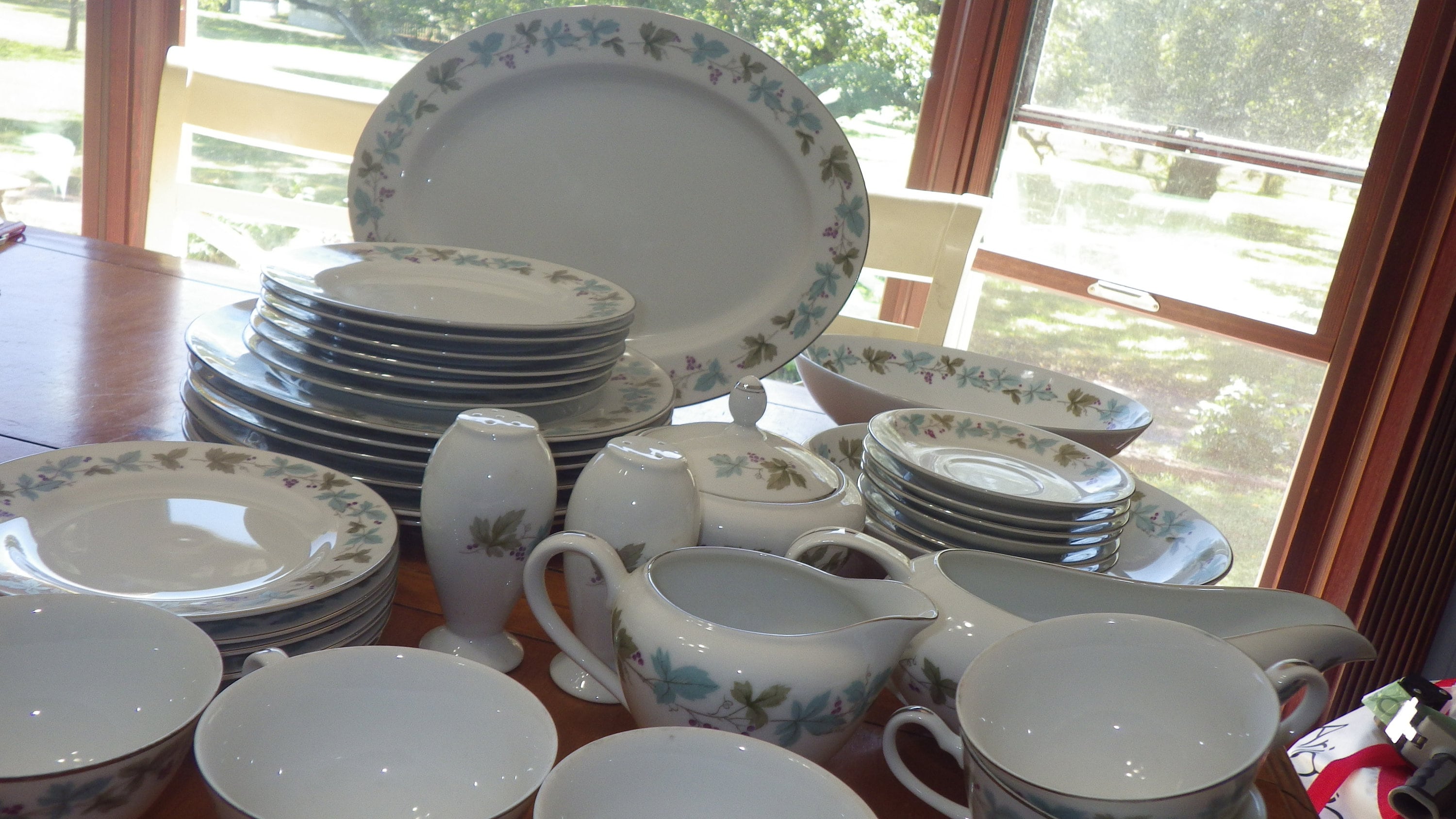 Fine China Dinnerware Set Vintage By Fine China Of Japan Etsy fine-china-dinnerware-set-vintage-by-fine-china-of-japan-etsy