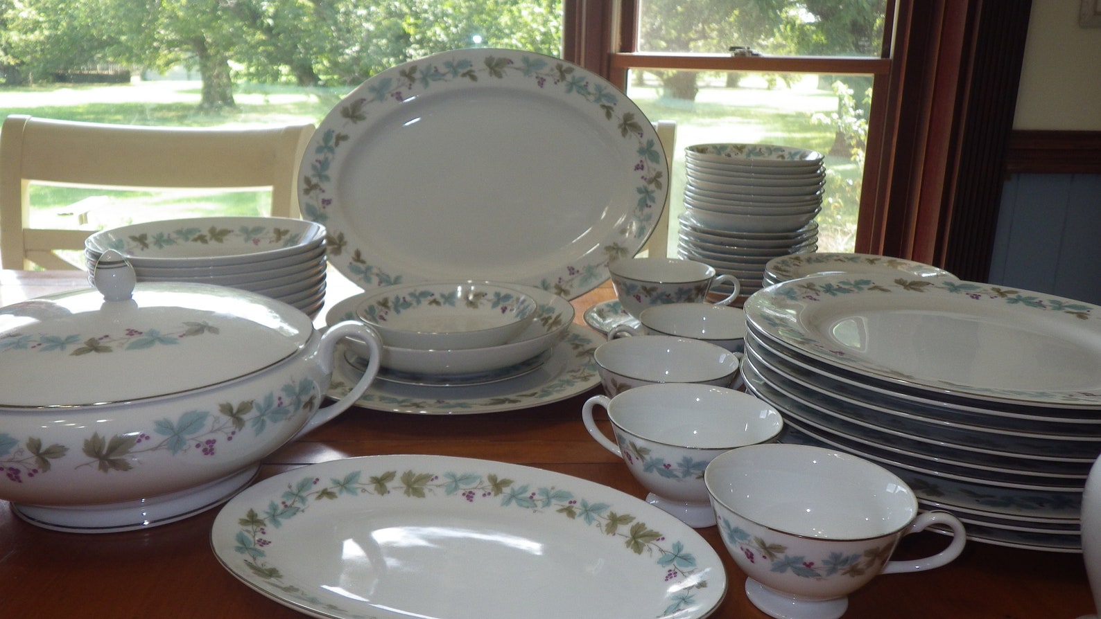 Vintage Fine China Japan Dinnerware Set Blue Green Purple Etsy