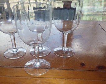Bicchieri da vino Optic Panel: set di 4 calici a stelo sottile
