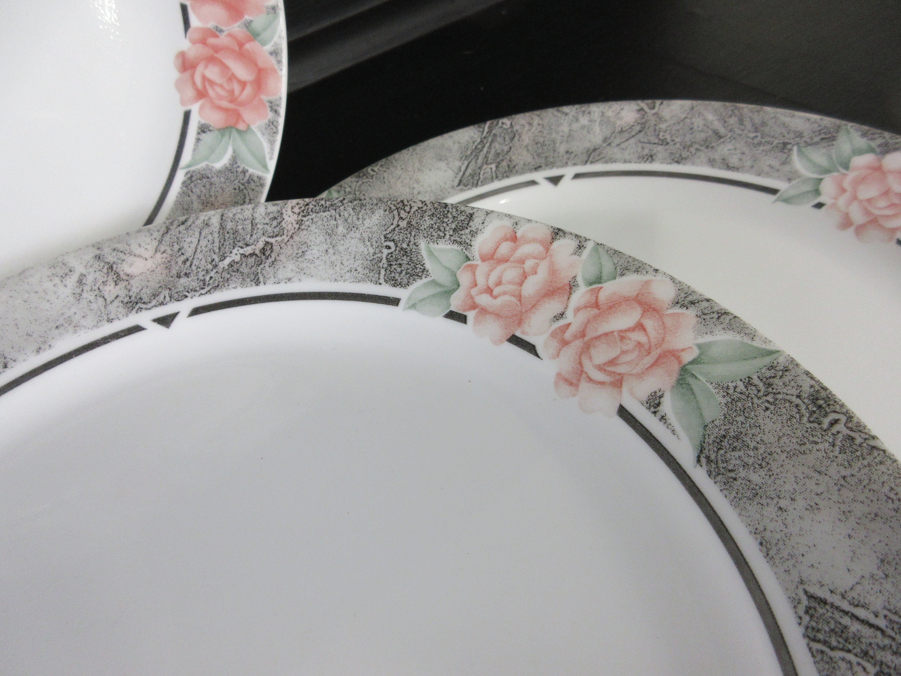 Silk and Roses Dinner Plates Corelle by CORNING Gray Band