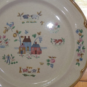 International China Heartland 12&quot; round chop plate / platter EUC mpn 7774 Japan