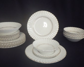 Garland Gold Laurel China Dinnerware set Staffordshire England s/8 VGUC 24 pcs